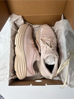 Hoka Bondi 8 Cosmic Pearl